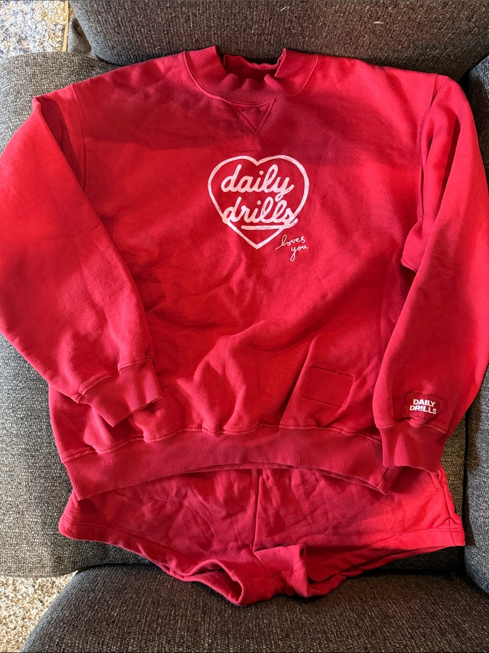 Daily Drills ♥️ loves you ♥️ Crewneck Heart Sweatshirt AND sweat shorts SET! ♥️